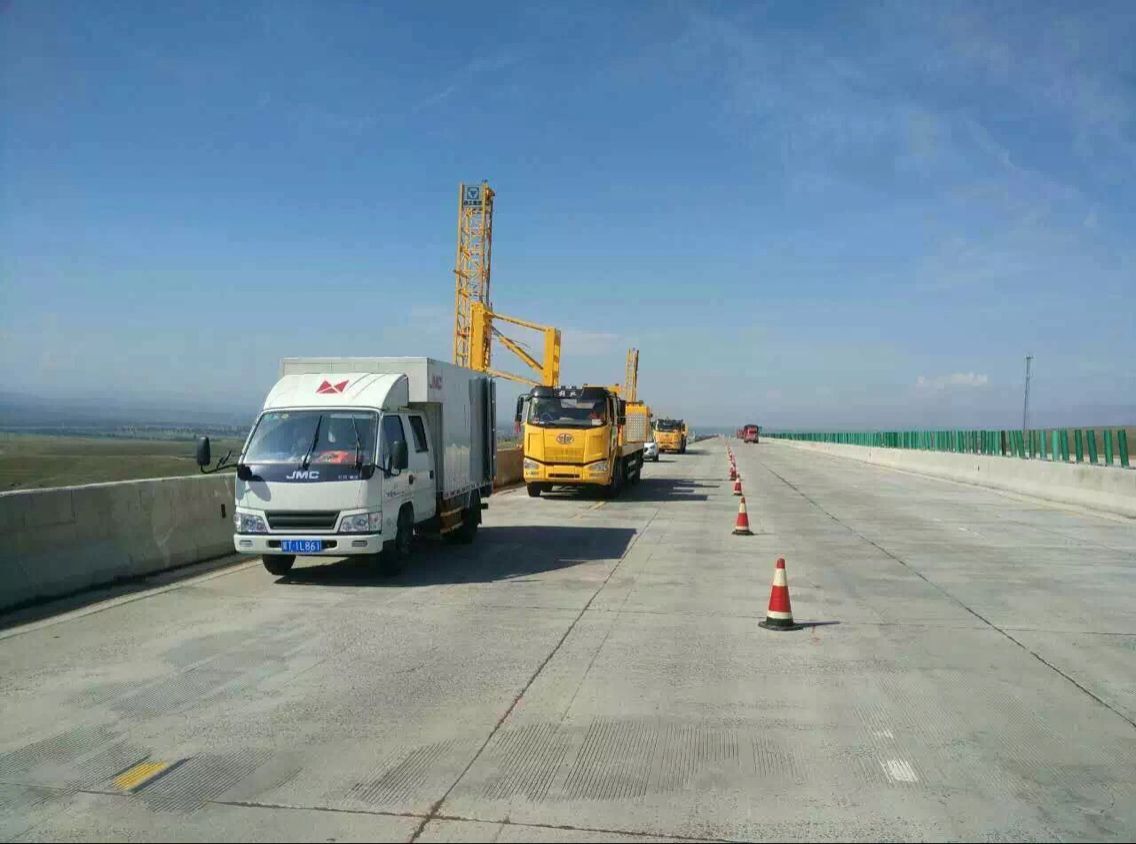 橋梁檢測車租賃